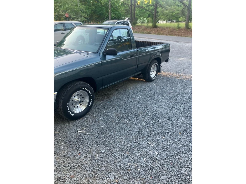 1993 Toyota Tacoma - Image 2 of 3
