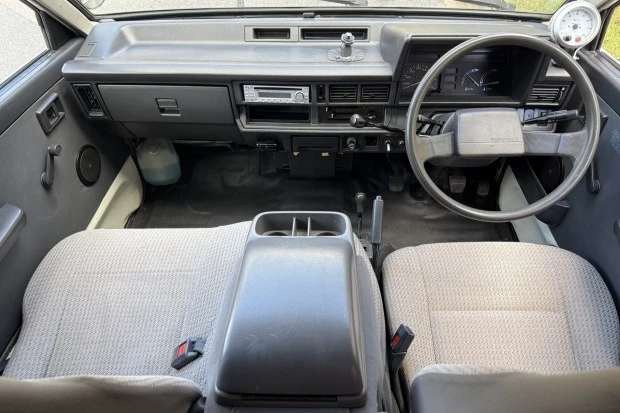 1993 Toyota M30-M80 LiteAce & TownAce - Image 5 of 9