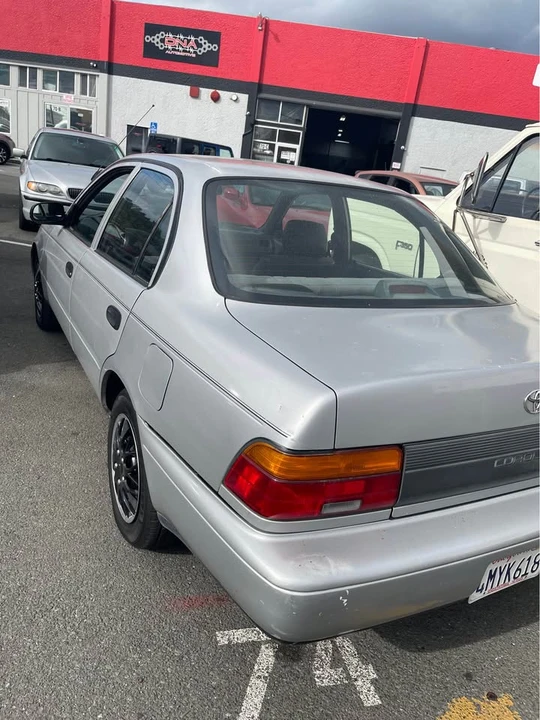 1993 Toyota Corolla 7th Gen - Image 6 of 13