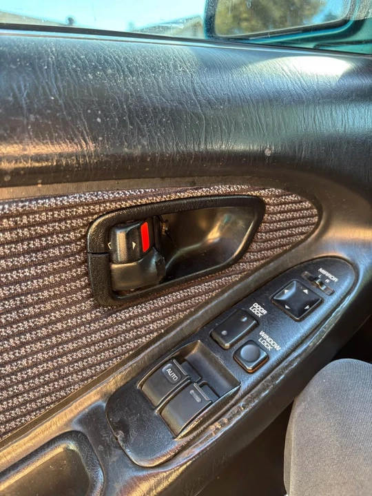 1993 Toyota SW20 MR2 - Image 9 of 12