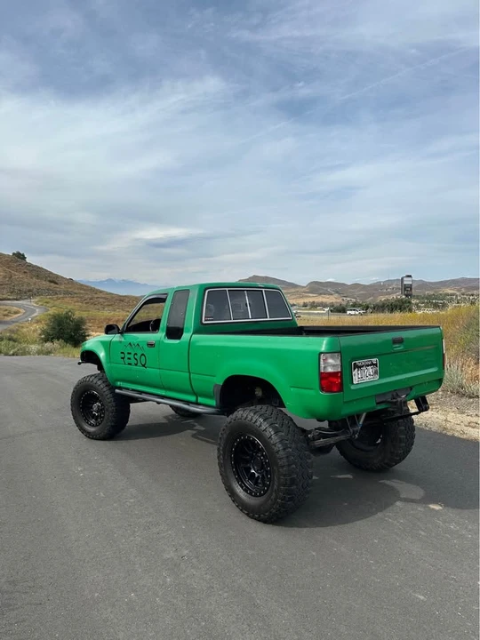 1993 Toyota T100 - Image 2 of 16