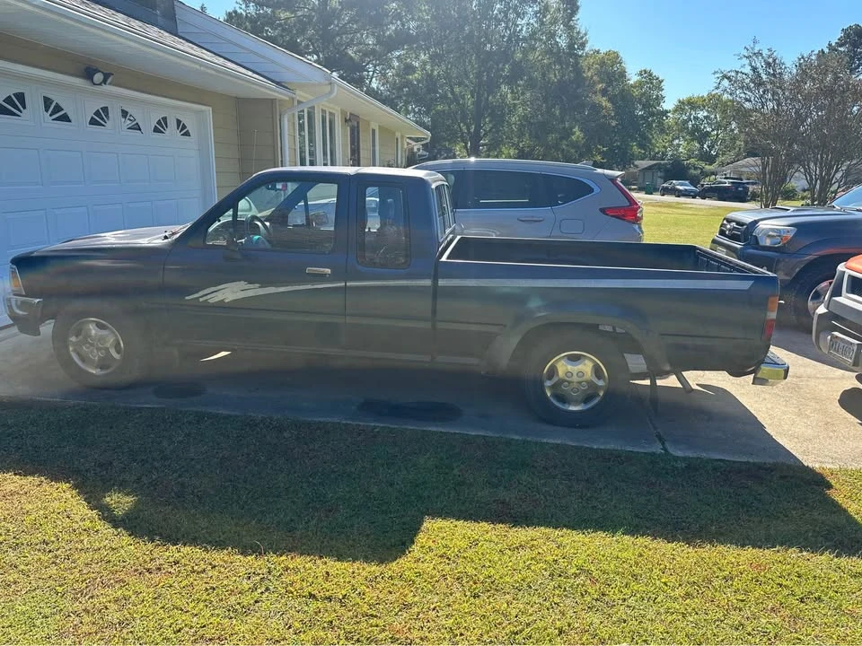 1993 Toyota T100 - Image 3 of 11