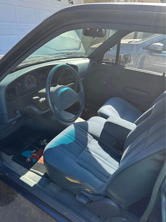 1993 Toyota T100 - Image 5 of 11