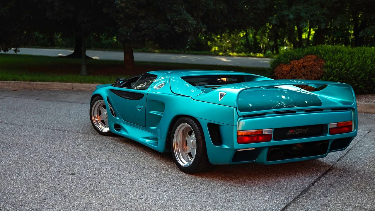 1993 Vector - Image 28 of 31