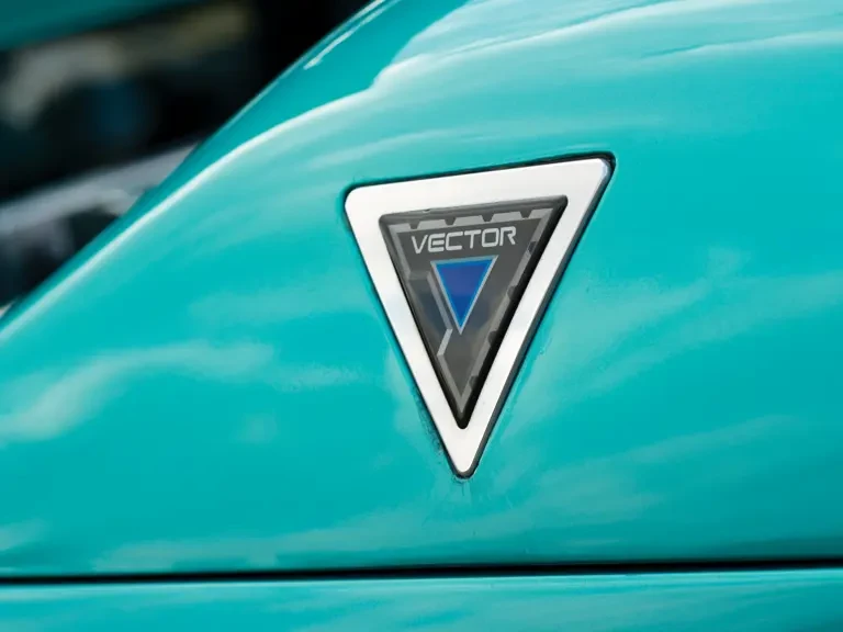 1993 Vector - Image 11 of 31