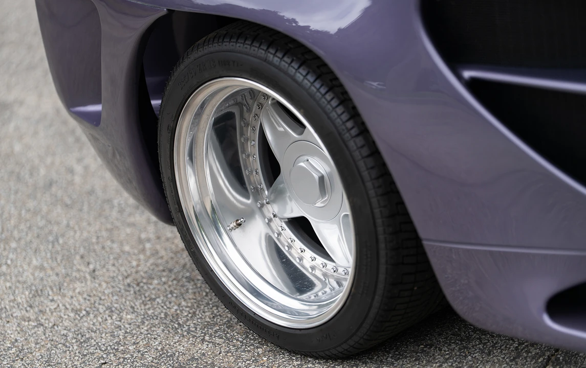 1993 Vector - Image 21 of 24