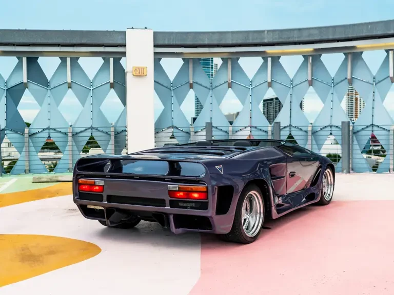 1993 Vector - Image 11 of 31