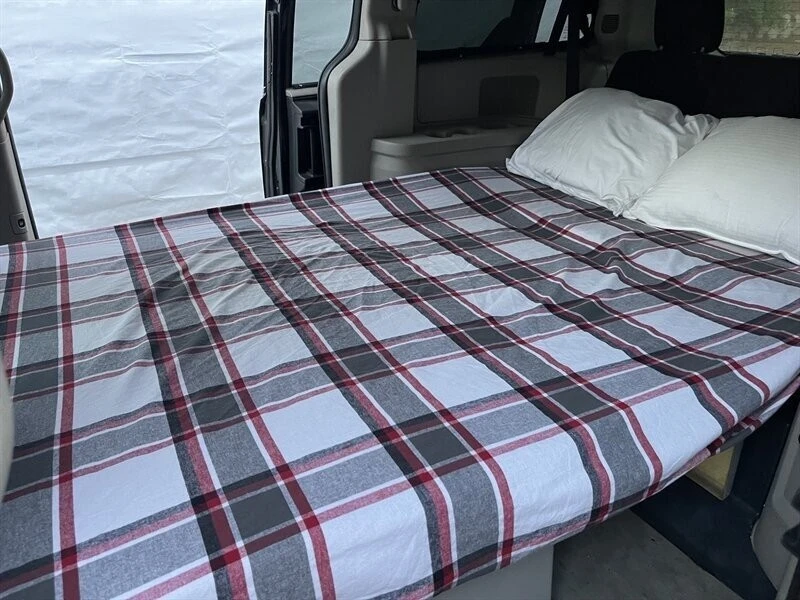 1993 Volkswagen EuroVan - Image 2 of 12