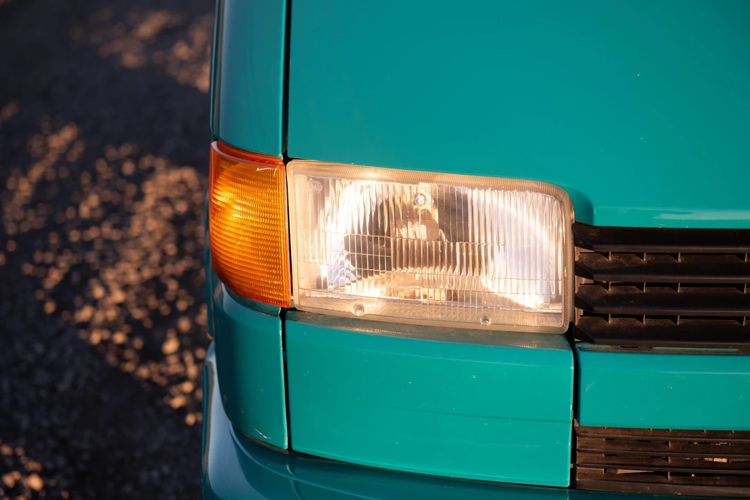 1993 Volkswagen EuroVan - Image 19 of 31