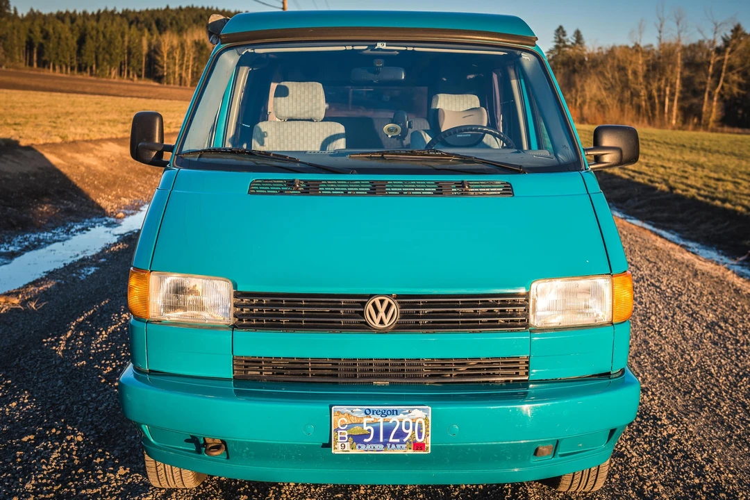 1993 Volkswagen EuroVan - Image 2 of 31