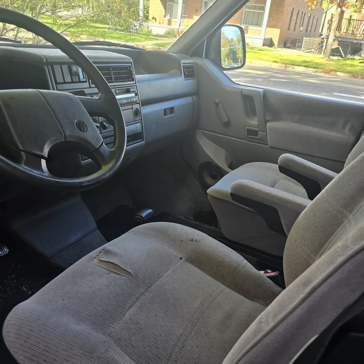 1993 Volkswagen EuroVan - Image 9 of 18