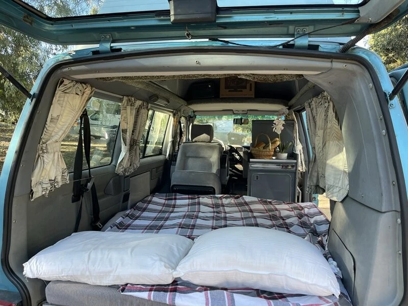 1993 Volkswagen EuroVan - Image 13 of 21