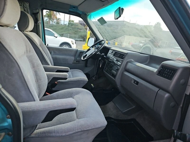 1993 Volkswagen EuroVan - Image 15 of 21