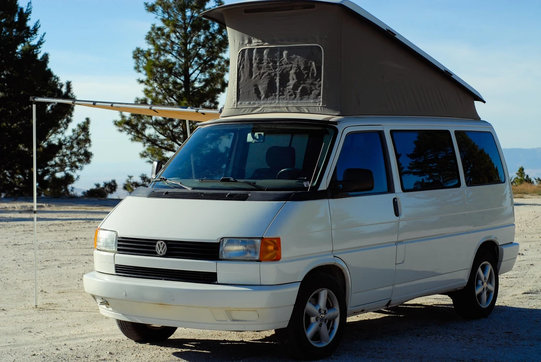 1993 Volkswagen EuroVan - Image 8 of 31