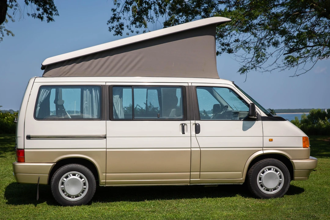 1993 Volkswagen EuroVan - Image 3 of 31