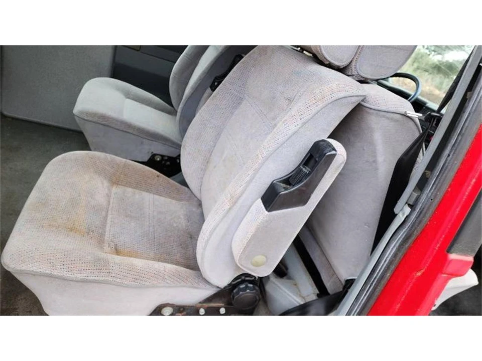 1993 Volkswagen Type 2 - Image 9 of 24