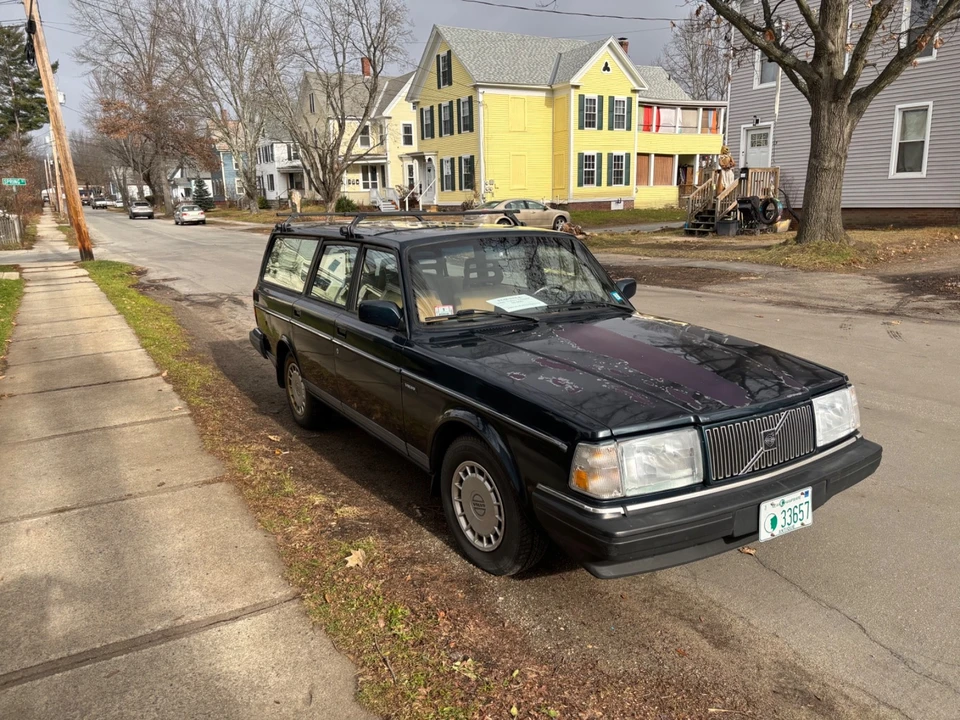 1993 Volvo 200 Series - Image 5 of 14