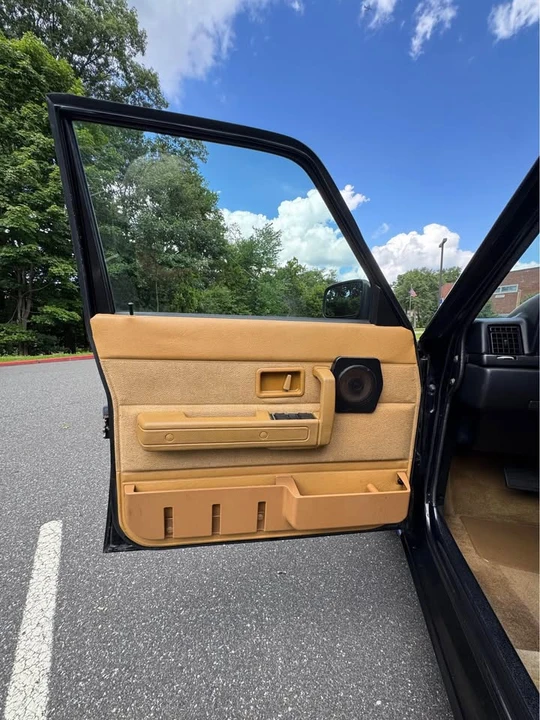1993 Volvo 244 - Image 12 of 20