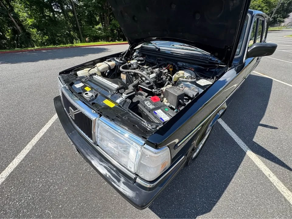 1993 Volvo 244 - Image 19 of 20