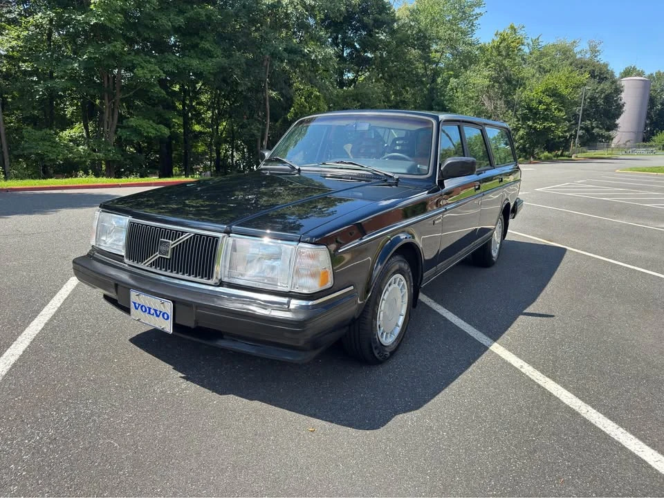 1993 Volvo 244 - Image 2 of 20