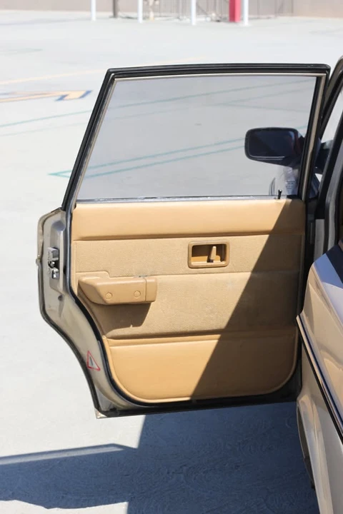 1993 Volvo 244 - Image 13 of 15