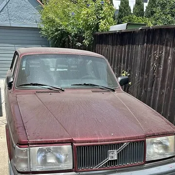 1993 Volvo 240 Sedan