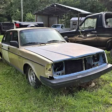 1993 Volvo 240 Sedan 4D