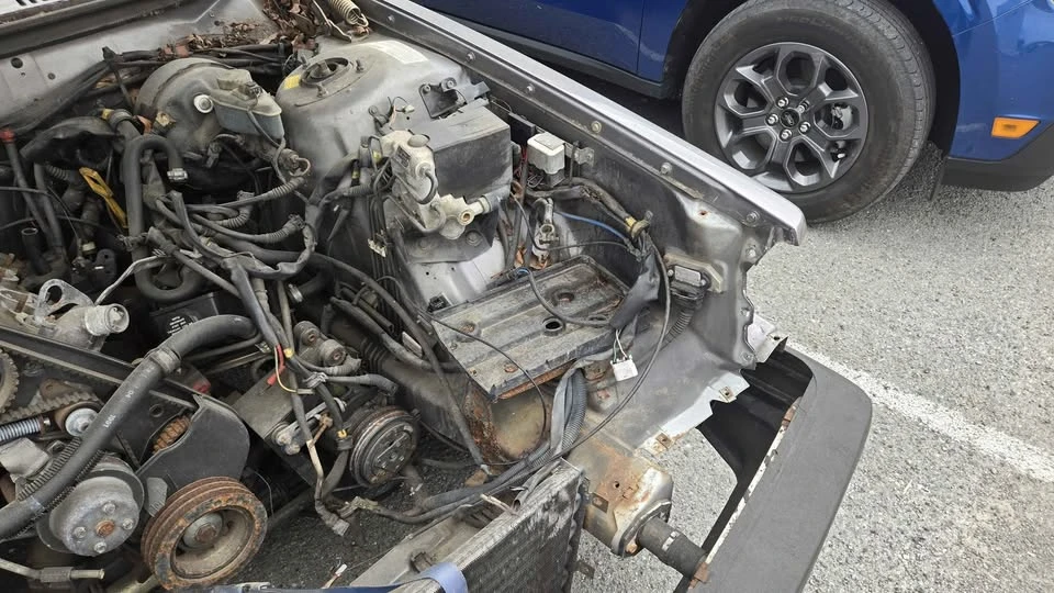 1993 Volvo 244 - Image 6 of 16