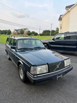 1993 Volvo 240 Wagon 4D