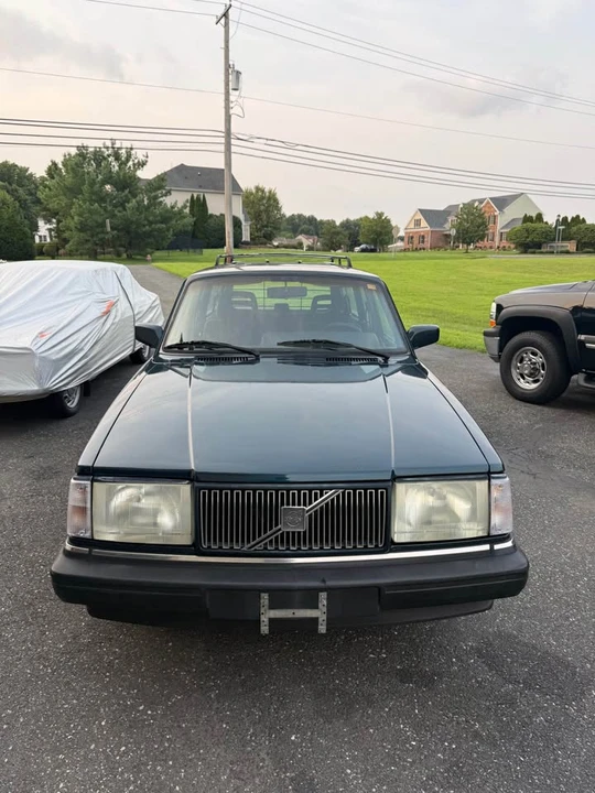 1993 Volvo 245 - Image 2 of 19