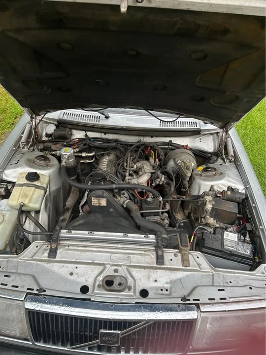 1993 Volvo 245 - Image 10 of 12