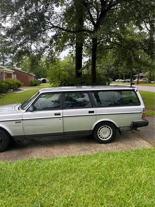 1993 Volvo 245 - Image 2 of 12