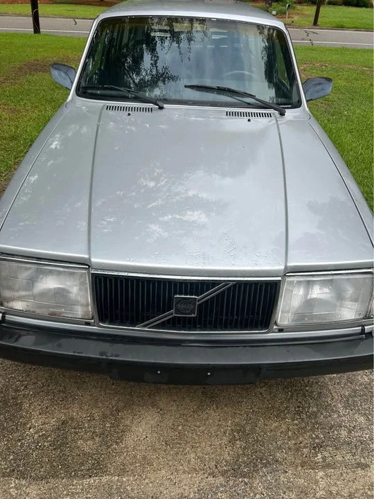 1993 Volvo 245 - Image 11 of 12