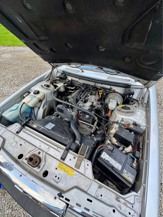 1993 Volvo 245 - Image 7 of 11
