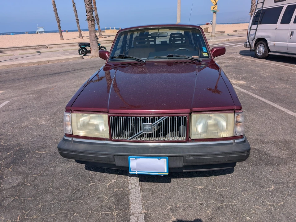 1993 Volvo 245 - Image 11 of 31