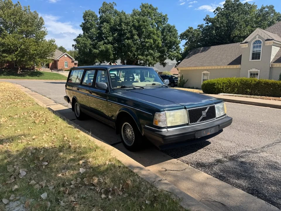 1993 Volvo 245 - Image 7 of 19