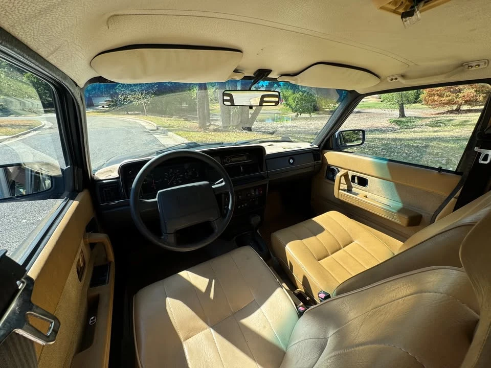 1993 Volvo 245 - Image 8 of 19