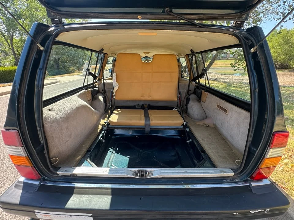 1993 Volvo 245 - Image 10 of 19