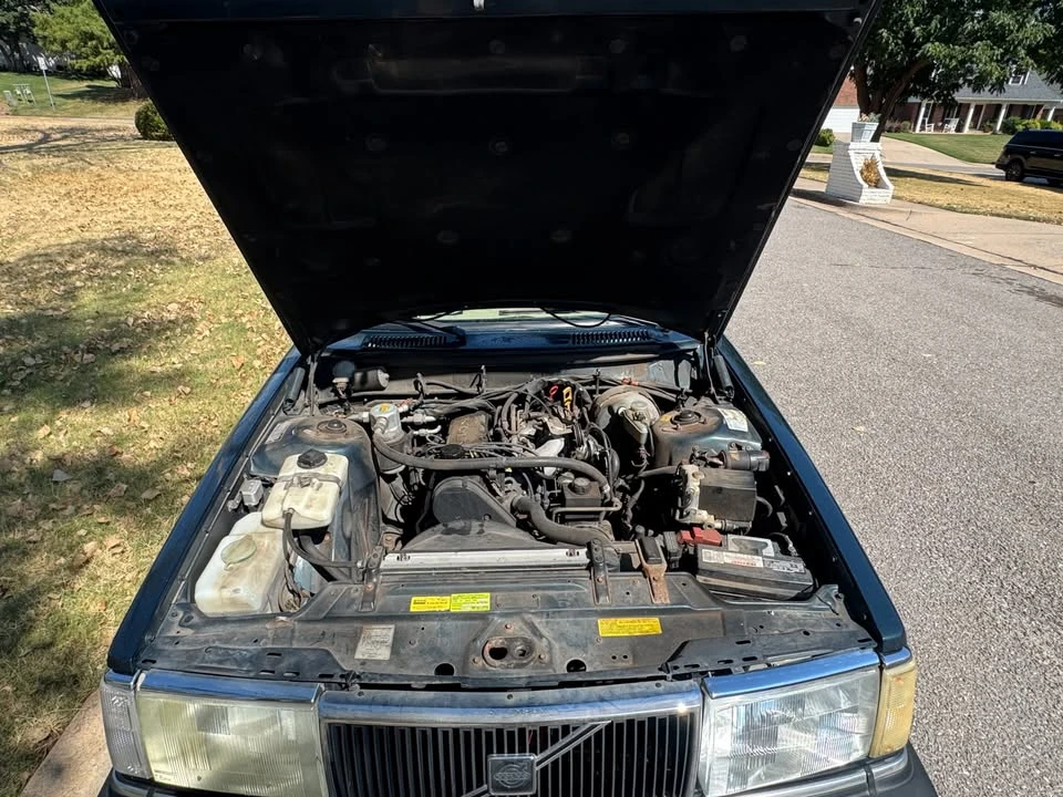 1993 Volvo 245 - Image 14 of 19