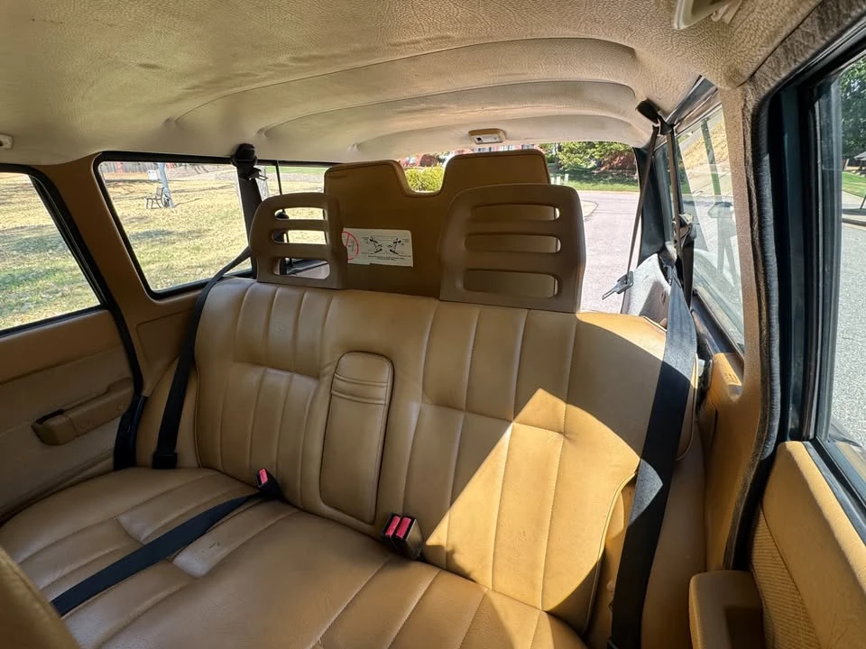 1993 Volvo 245 - Image 11 of 19