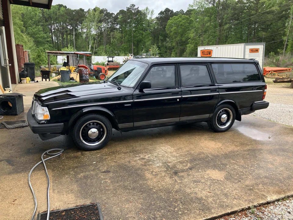 1993 Volvo 245 - Image 15 of 21