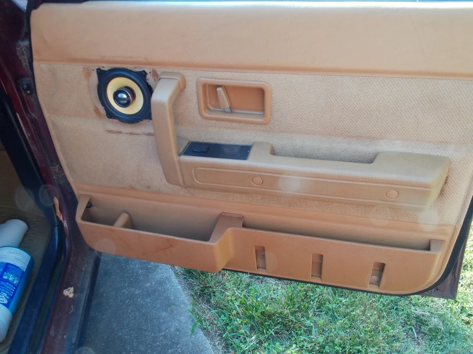1993 Volvo 244 - Image 24 of 31