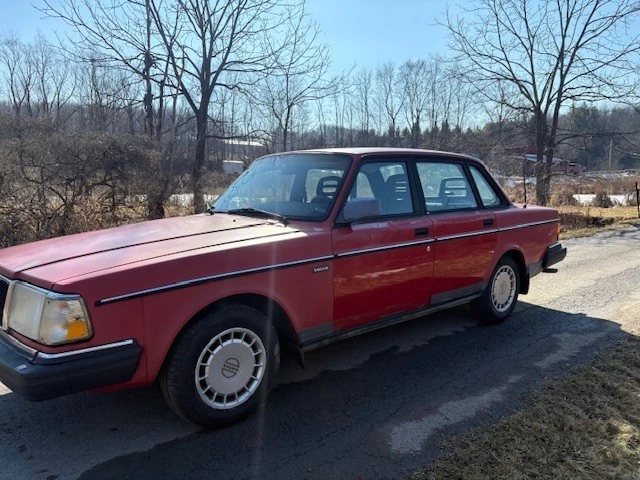 1993 Volvo 200 Series - Image 2 of 9