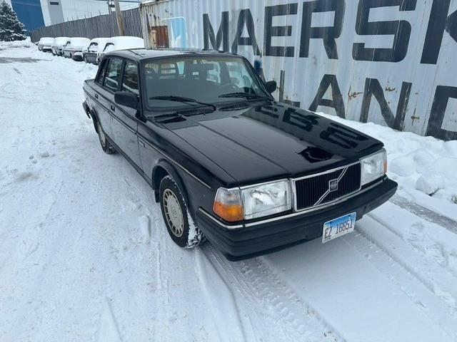 1993 Volvo 200 Series - Image 7 of 21