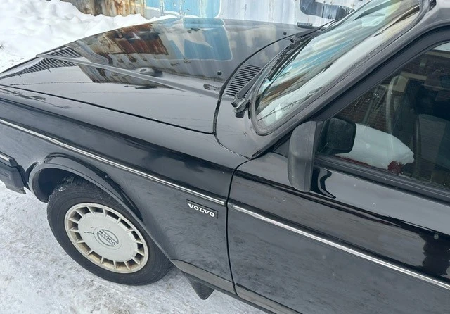 1993 Volvo 200 Series - Image 10 of 21