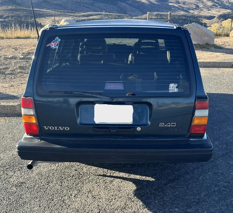 1993 Volvo 200 Series - Image 4 of 11