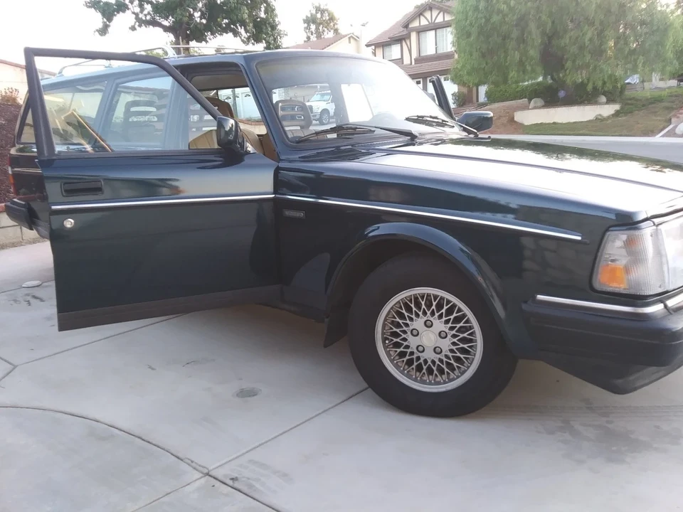 1993 Volvo 200 Series - Image 6 of 21