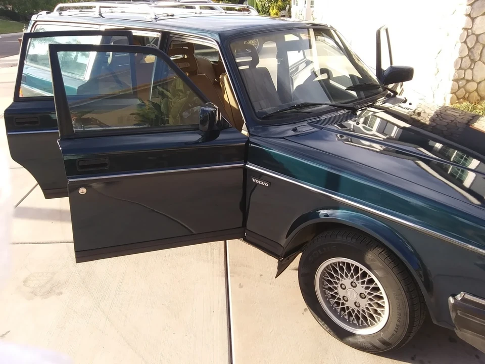 1993 Volvo 200 Series - Image 5 of 21