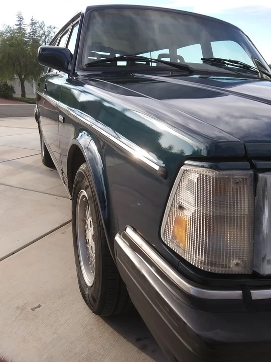1993 Volvo 200 Series - Image 10 of 21