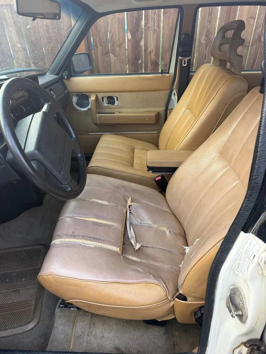 1993 Volvo 245 - Image 5 of 6